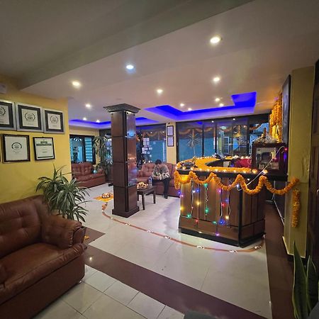Backyard Hotel Kathmandu Esterno foto