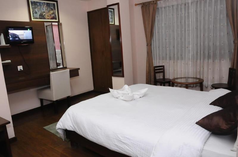 Backyard Hotel Kathmandu Esterno foto
