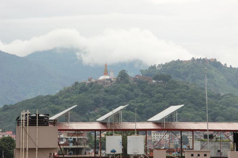 Backyard Hotel Kathmandu Esterno foto